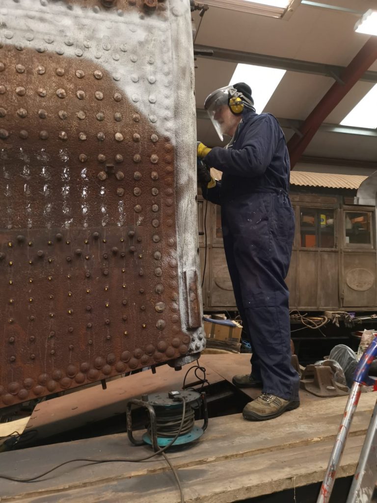 Phil Bell working on 5643's firebox